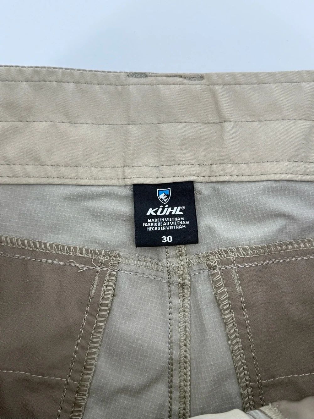 Kuhl Resistor Lite Chino Shorts Mens 30 Beige Stretch Gorpcore 32x9.5” Outdoor
